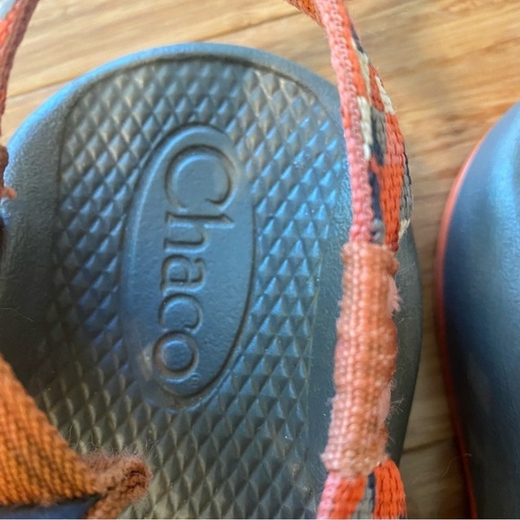 Chaco Sandals Youth Big Kid's Orange And Grey Youth Size 2.5 - Picture 3 of 8